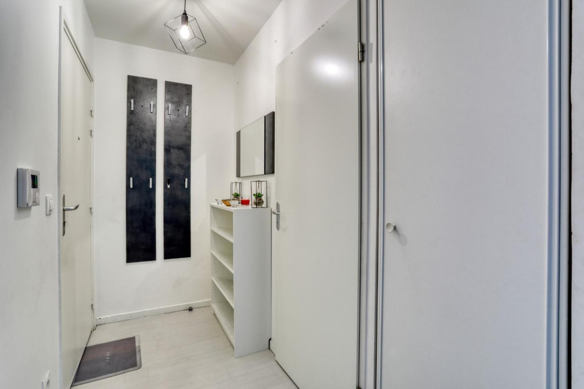 "Le Serenity ", Appartement Spacieux ,Balcon, Parking Prive Gratuit, Netflix, Proche Cdg Et Stade De France Stains Kültér fotó