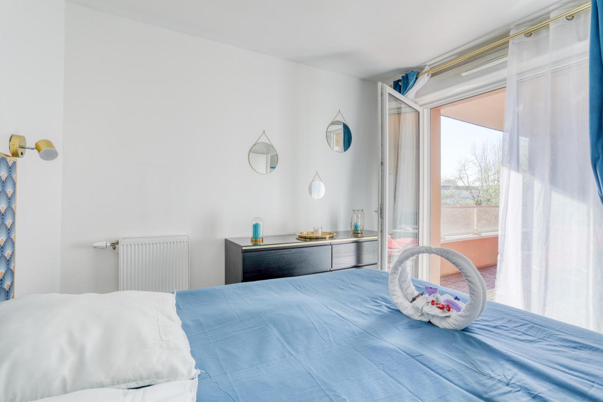 "Le Serenity ", Appartement Spacieux ,Balcon, Parking Prive Gratuit, Netflix, Proche Cdg Et Stade De France Stains Kültér fotó