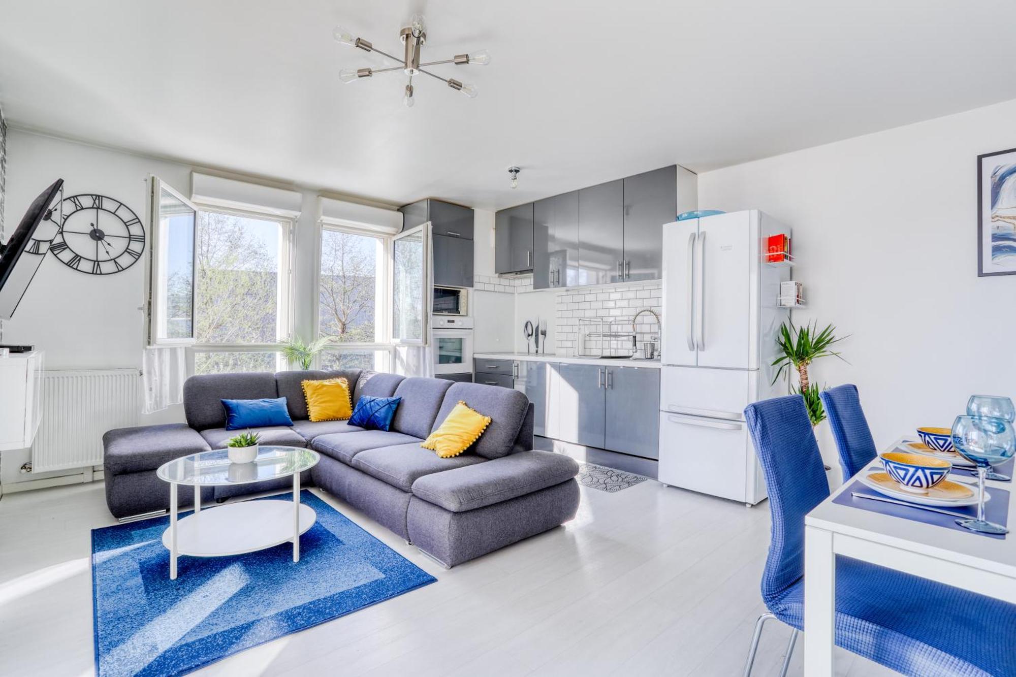 "Le Serenity ", Appartement Spacieux ,Balcon, Parking Prive Gratuit, Netflix, Proche Cdg Et Stade De France Stains Kültér fotó