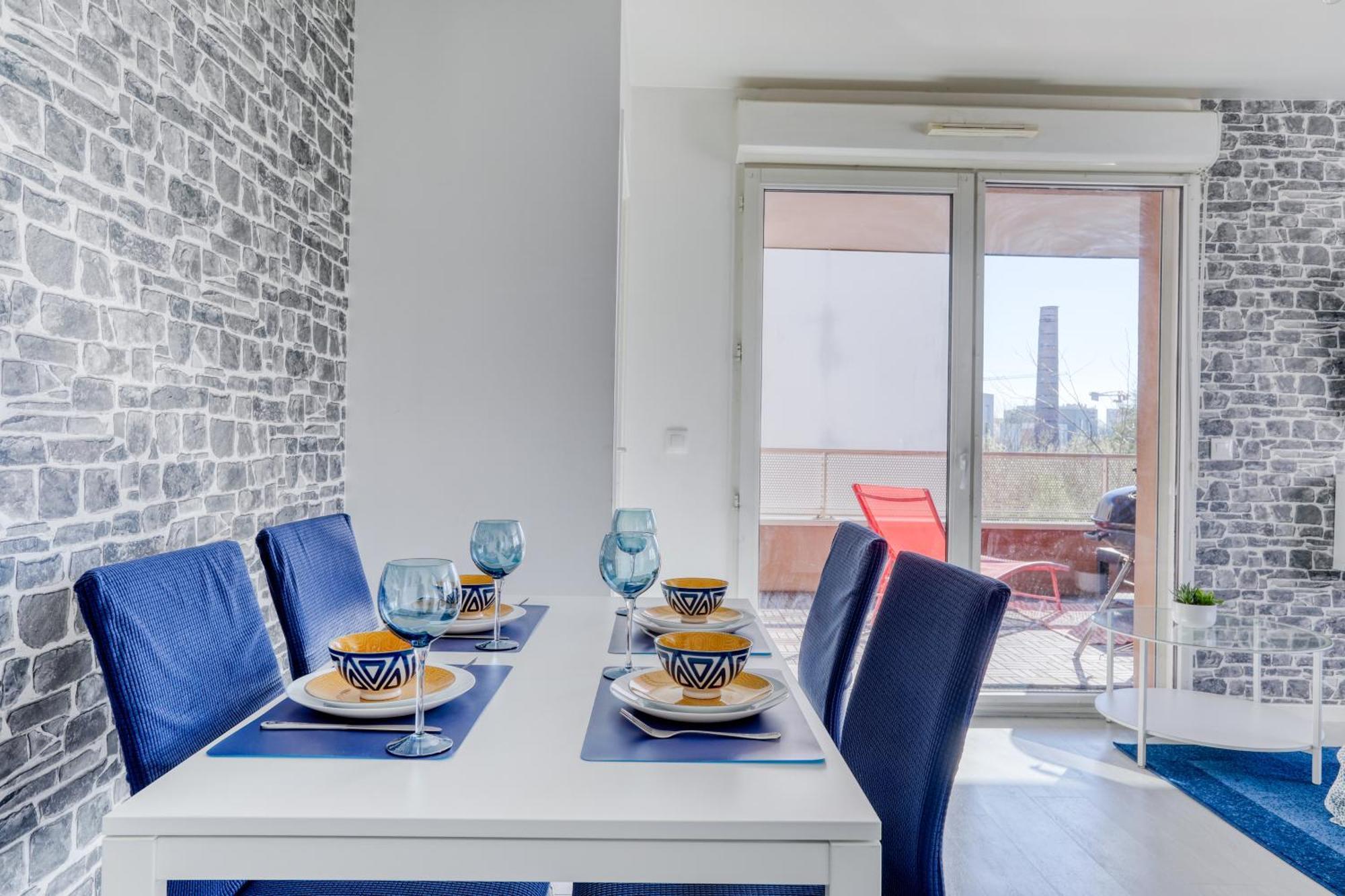 "Le Serenity ", Appartement Spacieux ,Balcon, Parking Prive Gratuit, Netflix, Proche Cdg Et Stade De France Stains Kültér fotó