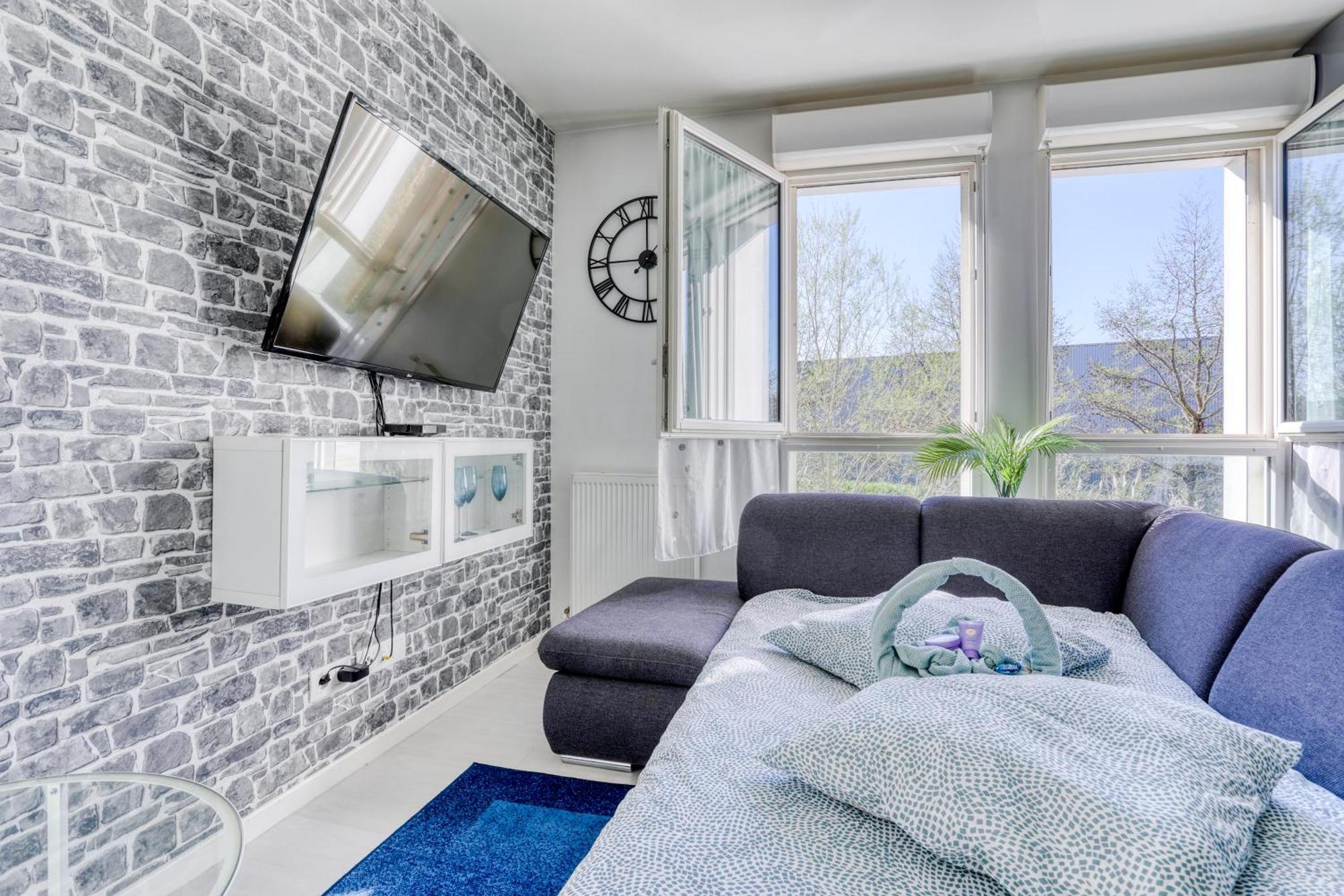 "Le Serenity ", Appartement Spacieux ,Balcon, Parking Prive Gratuit, Netflix, Proche Cdg Et Stade De France Stains Kültér fotó
